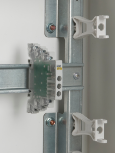 aHR0cHM6Ly9jZG4tMDEuaWVrLnJ1L21lZGlhL29yaWdpbmFsL2MxNDk2OWFiZmJiNTBiZGUxY2YyMWY0MjVkYjk5YmU0MWY0MTljZjE3MTdkNGI3MzExNThjYmVjZjU5ODA1MWUuanBn