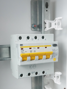 aHR0cHM6Ly9jZG4tMDEuaWVrLnJ1L21lZGlhL29yaWdpbmFsLzQyNTYyNjFkZjM1NTg0OThlOGFjOWEyODc2NWU4ZTJlMjE2MzcwY2Q1ZDU4YzY4YjM1MThhNTlhMzFmOWU4NGEuanBn