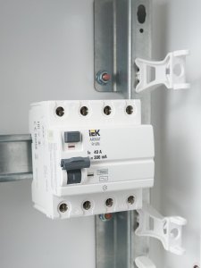 aHR0cHM6Ly9jZG4tMDEuaWVrLnJ1L21lZGlhL29yaWdpbmFsLzBkOTMwNmQ4YjQyNGYxZWJmMzgxOTliZWE5Y2M3MmI4OTgwNjRkNTYxNTkzODY3OGJiMDg3Nzg5MzAxNmVjZmYuanBn