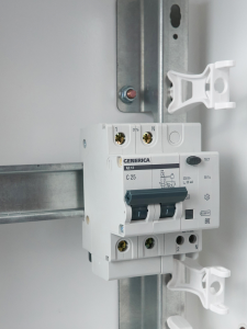 aHR0cHM6Ly9jZG4tMDEuaWVrLnJ1L21lZGlhL29yaWdpbmFsL2I0ZWMwZjc3OGVjZGU1MzI5YjI2ZmMwNzY0ZmQyZGRlNTMxNTdkMzM4ODdiZWZkMjMyODUyMWI1M2EyMmUxNTUuanBn