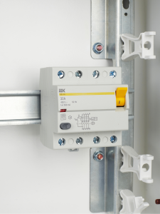 aHR0cHM6Ly9jZG4tMDEuaWVrLnJ1L21lZGlhL29yaWdpbmFsL2Y4NzA2ZGViOWQwZjVmY2QzM2QwZThmMDRhYzVkNjZiYTI2MzVkZjFmMmMwOWFmNzhlYzhkZWM5YjgwZjVhOTAuanBn