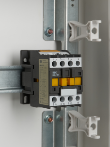 aHR0cHM6Ly9jZG4tMDEuaWVrLnJ1L21lZGlhL29yaWdpbmFsL2RiYmM5NWI0NzY5MzQyODdkY2IwMDQ3OTYwMzNlOGMzYWRhNDhhMzNiMmM5MWJkMTQ0YTkwNzFjZjk5ODVmOGYuanBn